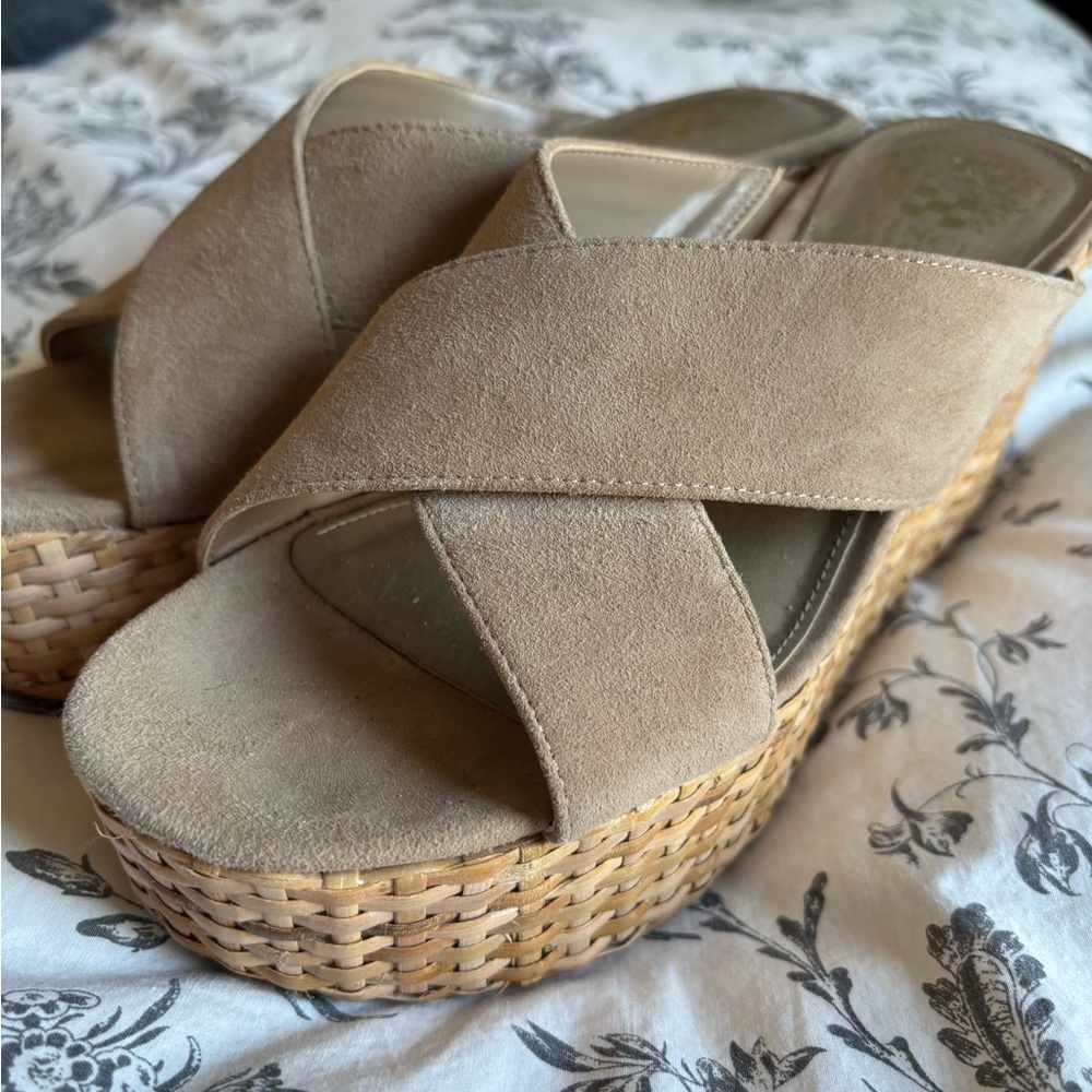 Vince Camuto Wedge Sandles summer heels